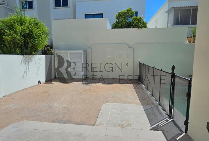 91828004 - Property Image 3