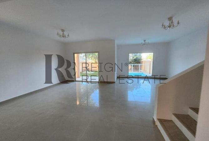 91828004 - Property Image 2