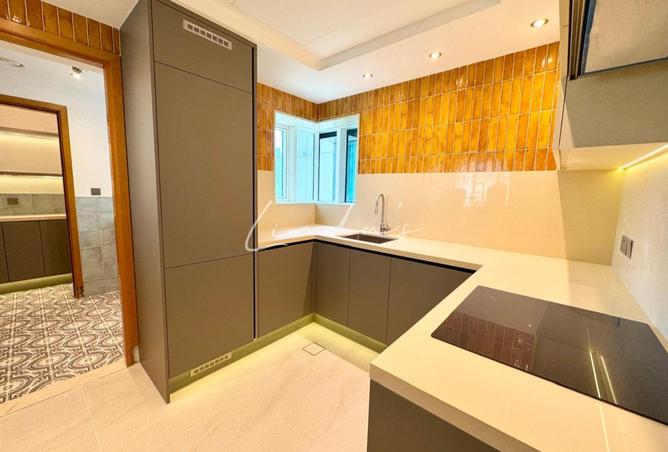 126083102 - Property Image 3