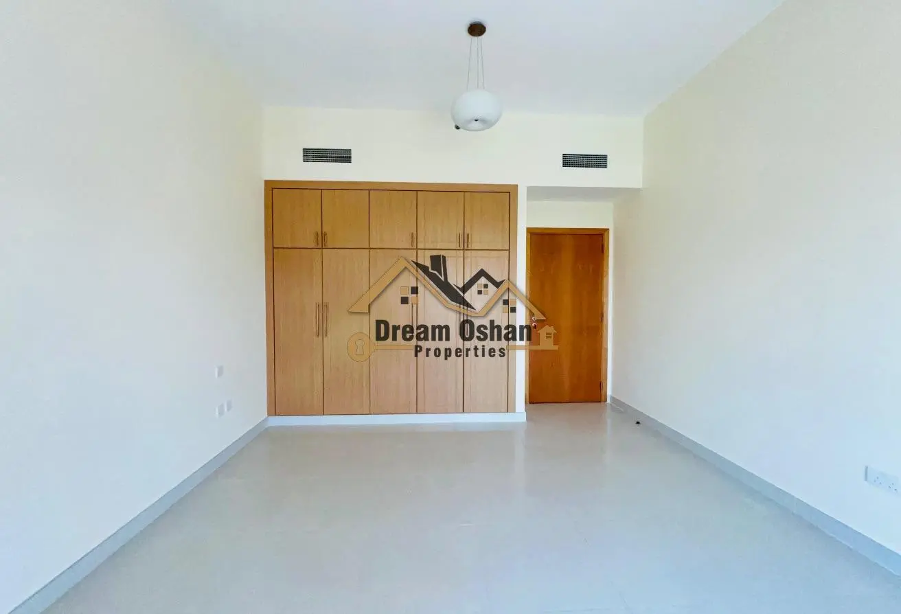 152352798 - Property Main Image