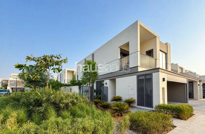 Townhouse - 4 - 4 for sale in Aura Gardens - Tilal Al Ghaf - Dubai Townhouse - 4 - 4 for sale in Aura Gardens - Tilal Al Ghaf - Dubai