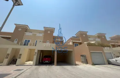 فيلا - 4 غرف نوم - 4 حمامات للايجار في قرية ماربيلا - قمم النصر - مدينة دبي الرياضية - دبي