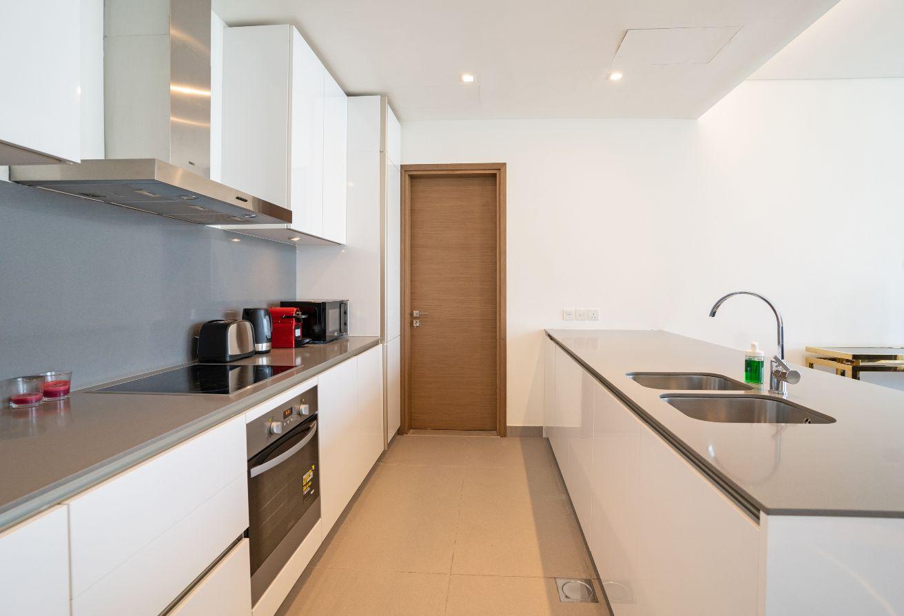 2 BR Fully Furnished Quartz Building 1, City Walk photo 18