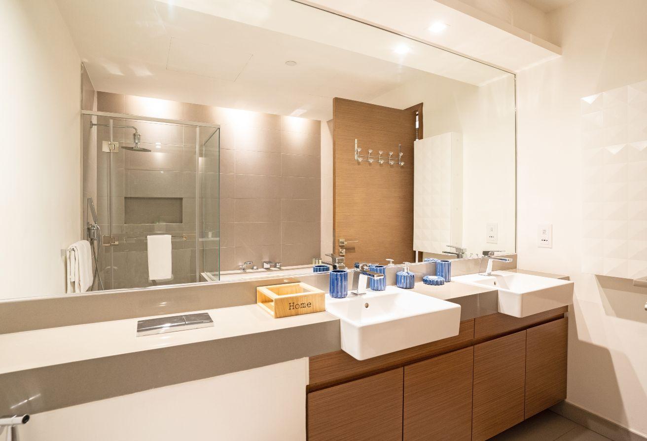 2 BR Fully Furnished Quartz Building 1, City Walk photo 16
