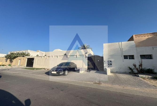 83229604 - Property Main Image