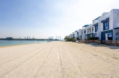 Villa - 5 - 6 for rent in Palma Residences - Palm Jumeirah - Dubai