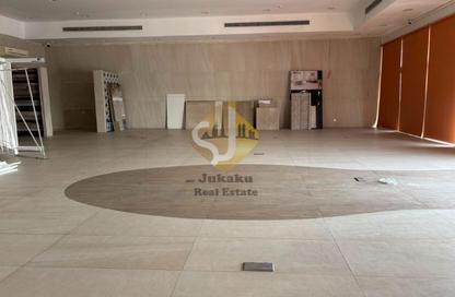 Warehouse - Studio - 2 Bathrooms for rent in Al Bakhit Centre - Al Khabaisi - Deira - Dubai