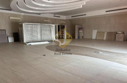 Warehouse - Studio - 2 Bathrooms for rent in Al Bakhit Centre - Al Khabaisi - Deira - Dubai