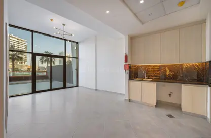 Apartment - 3 Bedrooms - 3 Bathrooms for rent in Binghatti Avenue - Al Jaddaf - Dubai
