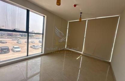 Apartment - 1 Bedroom - 2 Bathrooms for rent in Al Khan Corniche - Al Khan - Sharjah Apartment - 1 Bedroom - 2 Bathrooms for rent in Al Khan Corniche - Al Khan - Sharjah