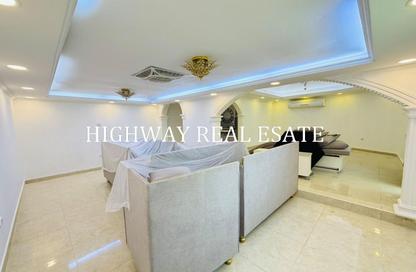 Villa - 7+ - 7 for rent in Al Ramaqiya - Wasit - Sharjah