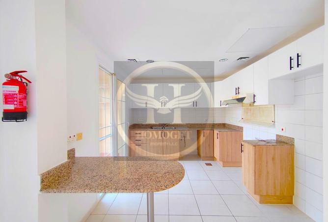 104687840 - Property Image 3