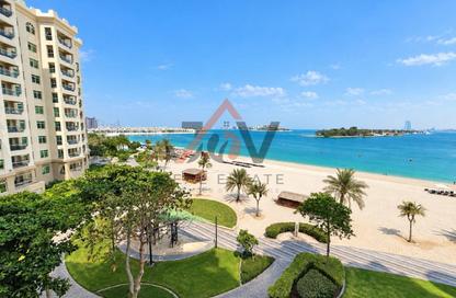 Apartment - 1 - 2 for rent in Al Dabas - Shoreline Apartments - Palm Jumeirah - Dubai