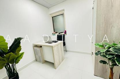 Office Space - Studio - 1 for rent in Silver Home Building - Hor Al Anz - Deira - Dubai Office Space - Studio - 1 for rent in Silver Home Building - Hor Al Anz - Deira - Dubai