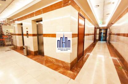 Office Space - Studio - 1 Bathroom for rent in Muwailih Building - Muwaileh - Sharjah