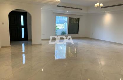 Villa - 4 - 6 for rent in Garden Lane Villas - District 15 - Jumeirah Village Circle - Dubai