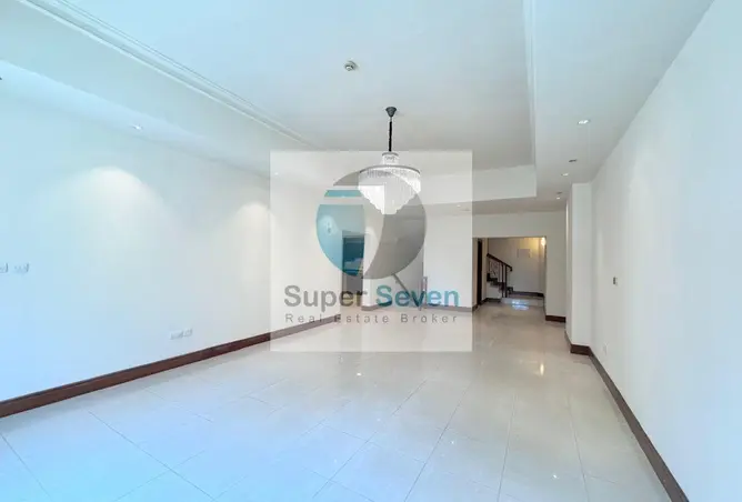 164585396 - Property Image 2
