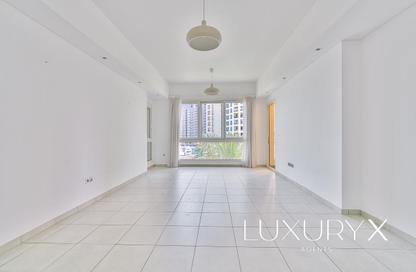 Apartment - 2 Bedrooms - 3 Bathrooms for rent in Marina Residences 5 - Marina Residences - Palm Jumeirah - Dubai Apartment - 2 Bedrooms - 3 Bathrooms for rent in Marina Residences 5 - Marina Residences - Palm Jumeirah - Dubai