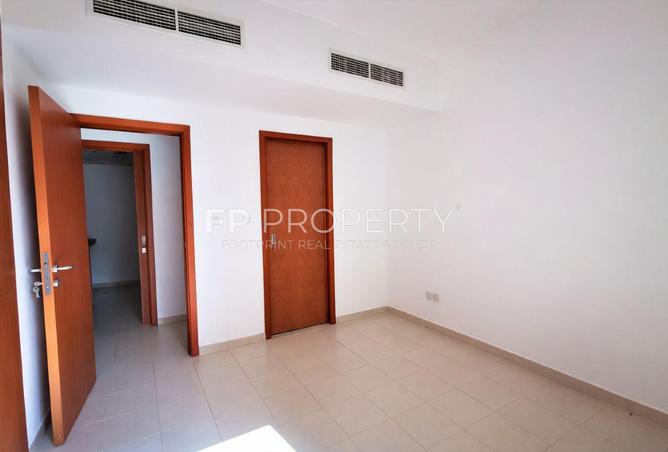 70278118 - صورة العقار 3