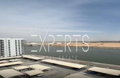 Apartment - Studio - 1 Bathroom for rent in Waters Edge - Yas Island - Abu Dhabi