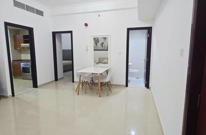 Apartment - 1 Bedroom - 2 Bathrooms for rent in DEC Tower 1 - DEC Towers - Dubai Marina - Dubai