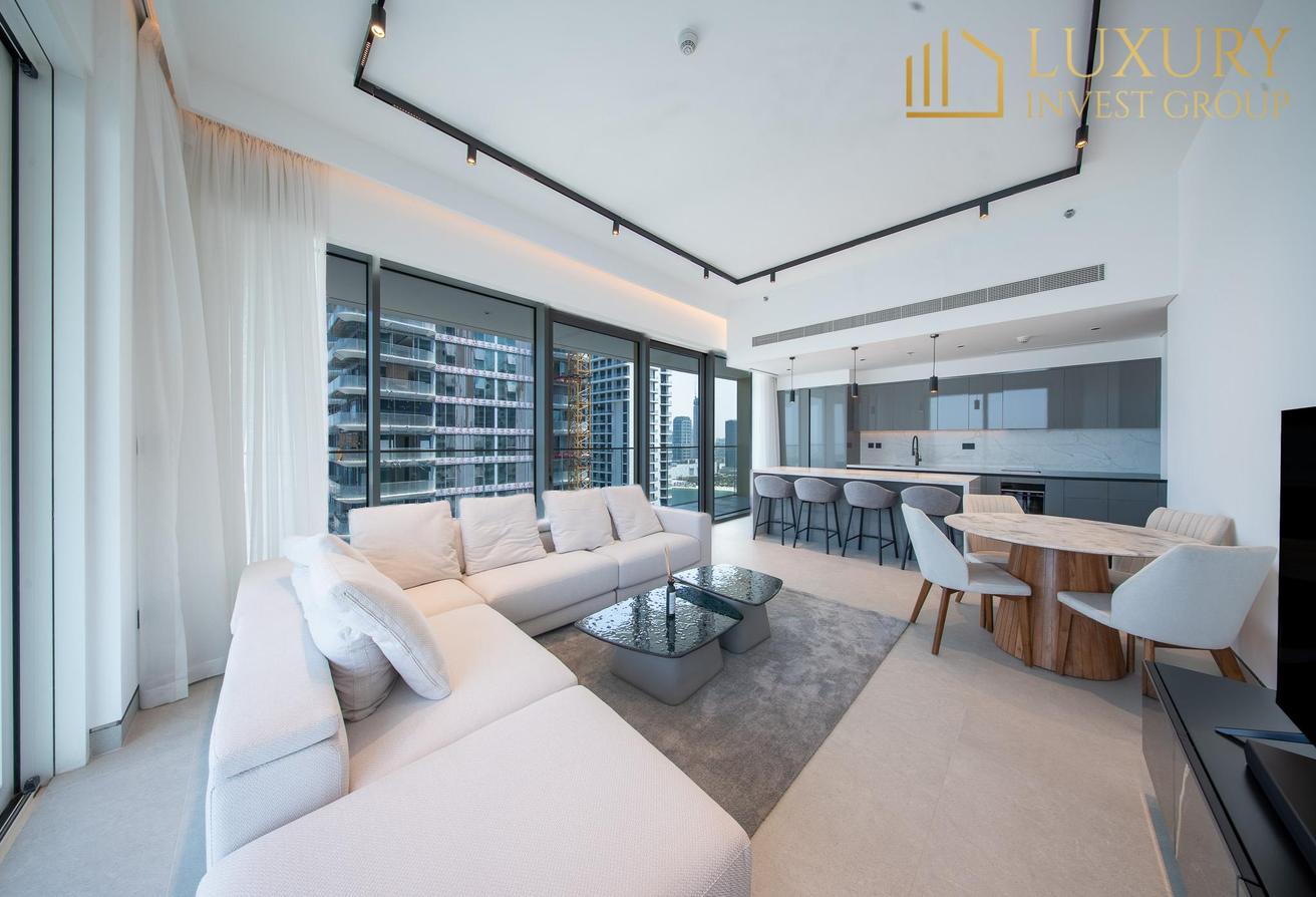 Private Beach | Full Sea Views | Upgraded photo 4