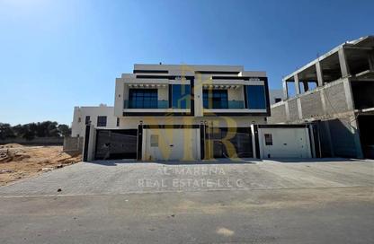 Villa - 5 Bedrooms - 7 Bathrooms for sale in Al Amira Village - Al Yasmeen - Ajman