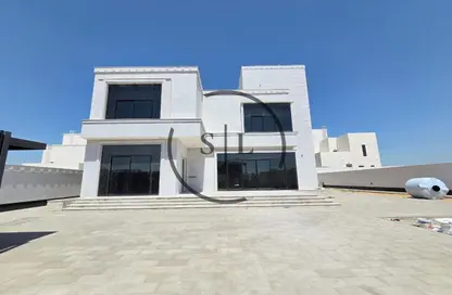 Villa - 5 Bedrooms - 7 Bathrooms for rent in Al Aweer 1 - Al Aweer - Dubai