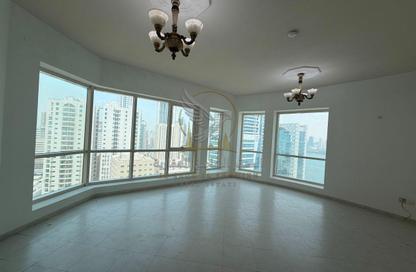 Apartment - 1 Bedroom - 2 Bathrooms for rent in Sarab Tower - Al Majaz 3 - Al Majaz - Sharjah Apartment - 1 Bedroom - 2 Bathrooms for rent in Sarab Tower - Al Majaz 3 - Al Majaz - Sharjah