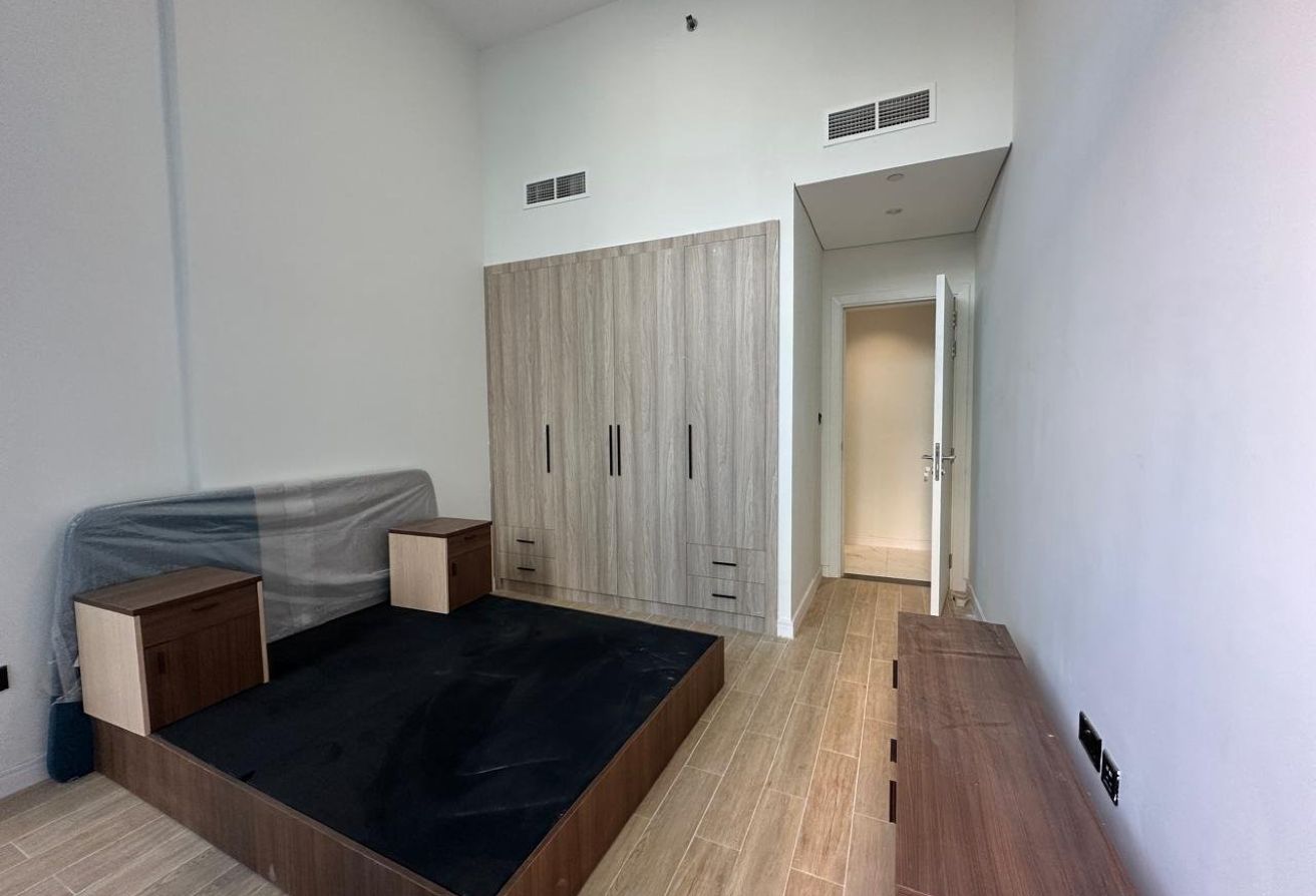 Fully Furnished | Huge Balcony | Prime Location