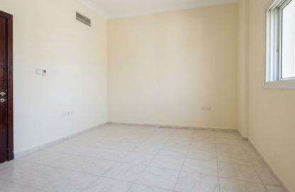 Apartment - 2 - 2 for rent in Al Qulaya'ah - Al Sharq - Sharjah