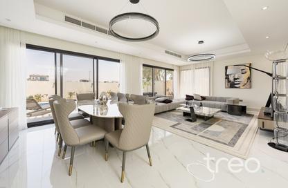 Villa - 4 - 5 for sale in District 6 - Jumeirah Park - Dubai Villa - 4 - 5 for sale in District 6 - Jumeirah Park - Dubai