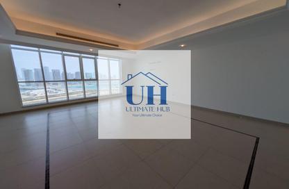 Apartment - 3 Bedrooms - 4 Bathrooms for rent in Al Mina - Abu Dhabi