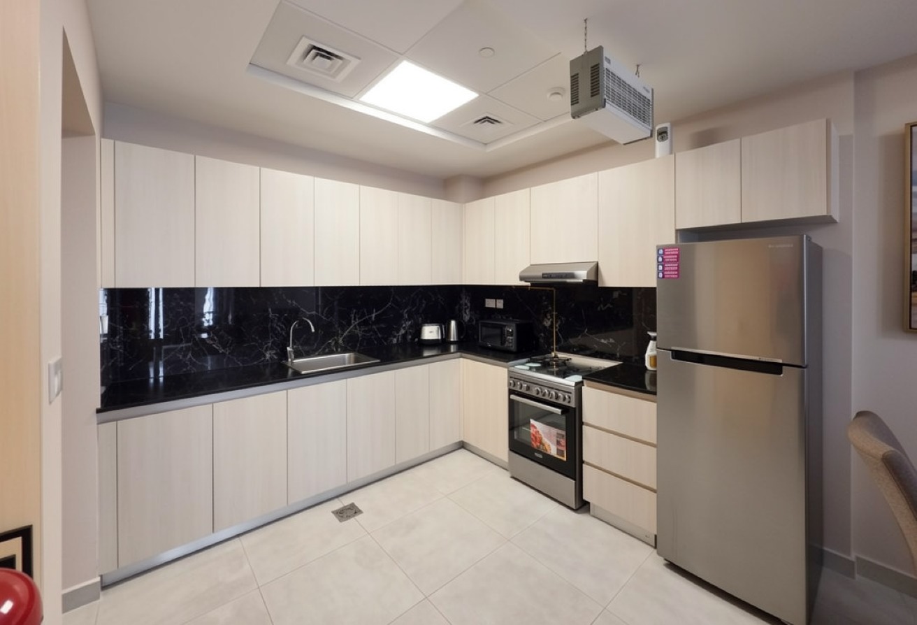 Modern Living | Prime Location | Multiple CHQ |68k gallery image