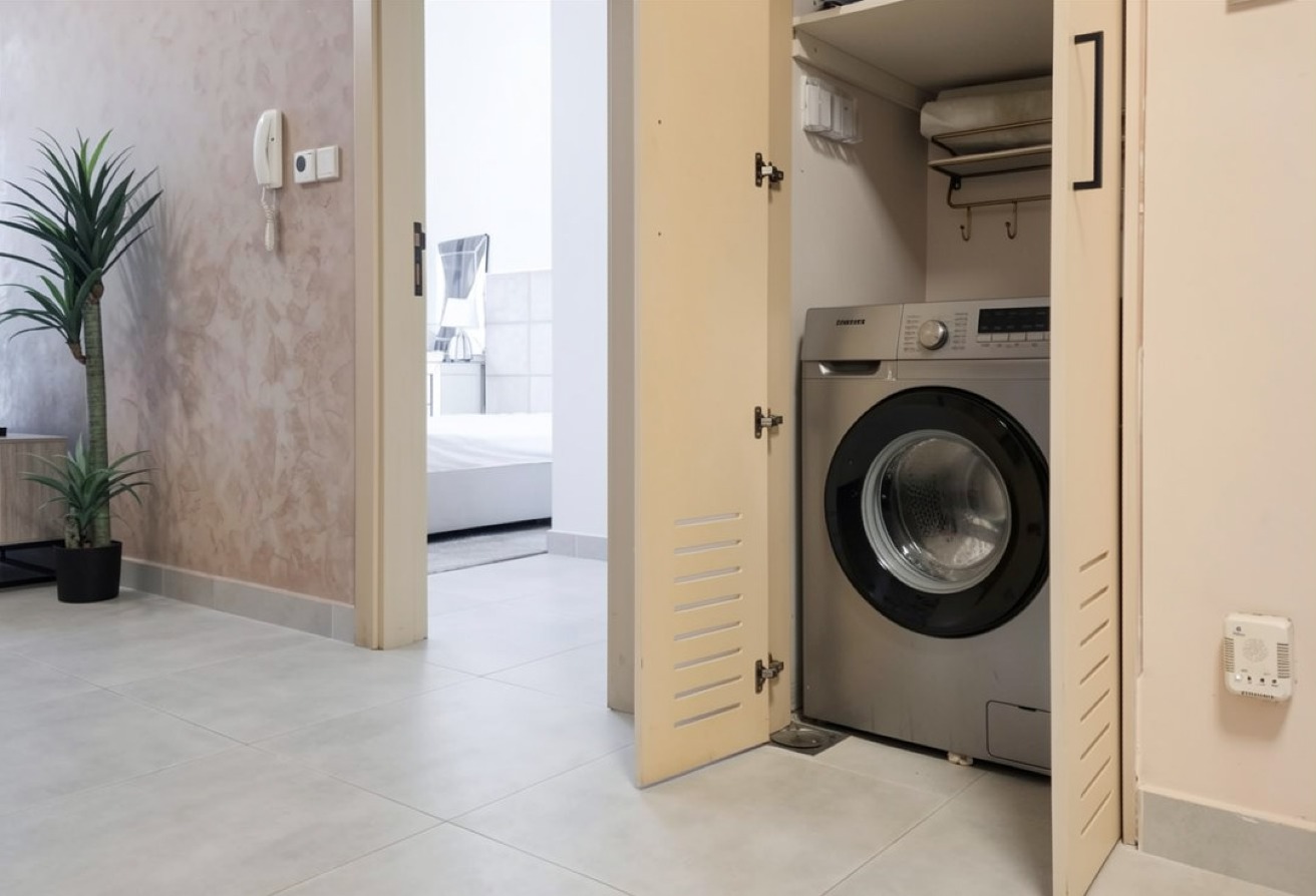 Modern Living | Prime Location | Multiple CHQ |68k gallery image