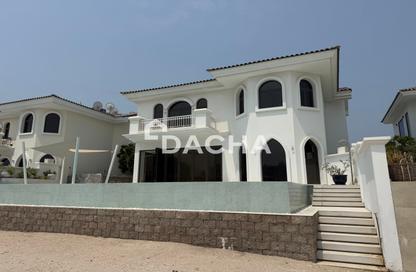 Villa - 5 - 6 for rent in Garden Homes Frond C - Garden Homes - Palm Jumeirah - Dubai