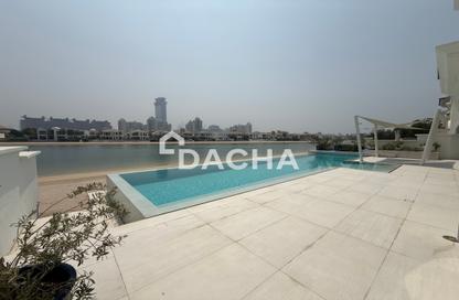 Villa - 5 - 6 for rent in Garden Homes Frond C - Garden Homes - Palm Jumeirah - Dubai