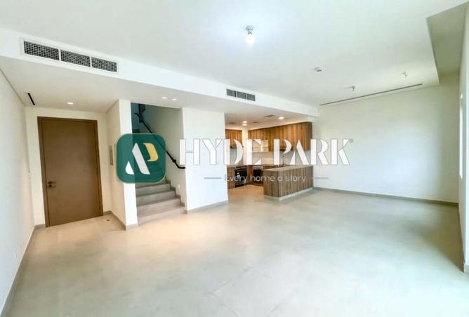 121976006 - Property Image 2