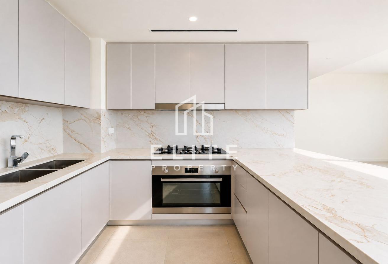 Marina View | Available For Viewings photo 5