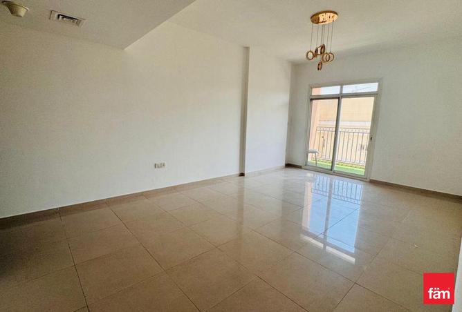 76989292 - Property Main Image