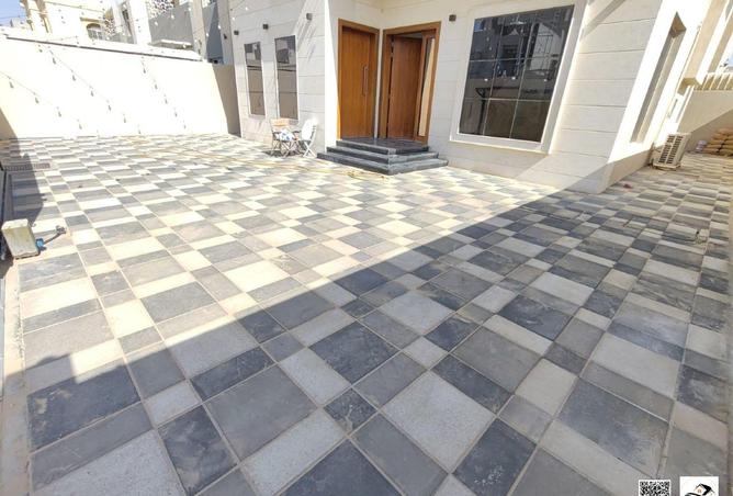 106392080 - Property Image 2