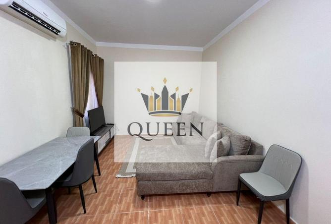121976037 - Property Image 3