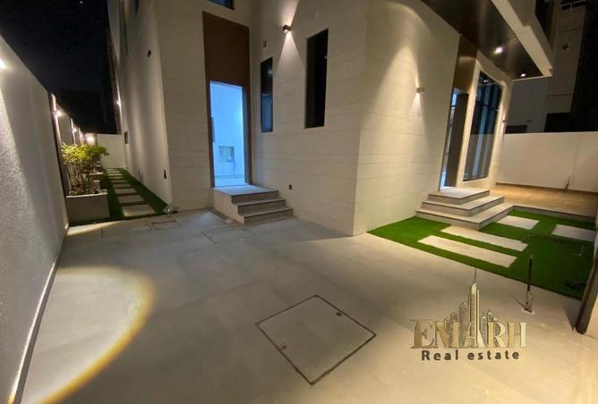 106867519 - Property Image 2