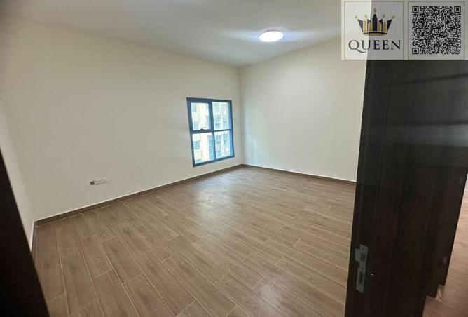141903856 - Property Image 3