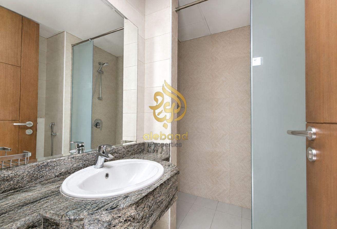 Book Now | Luxury Apartment photo 11