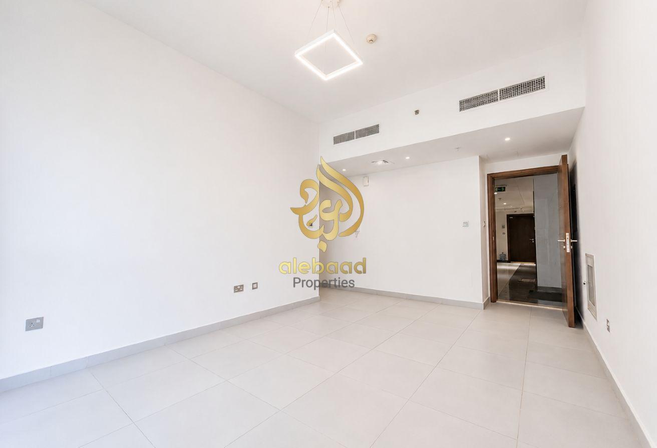 Book Now | Luxury Apartment photo 4