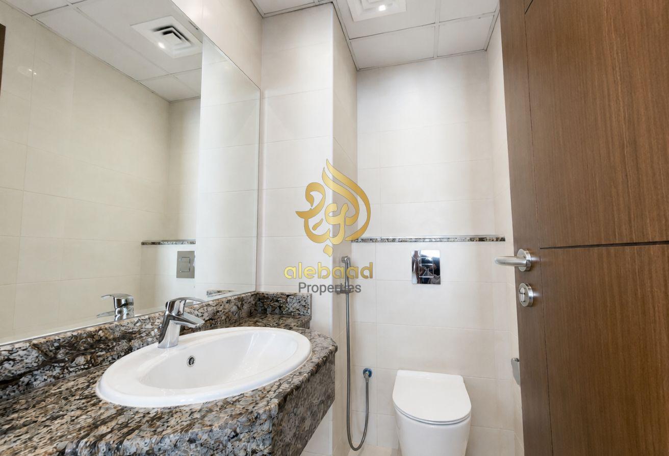 Book Now | Luxury Apartment photo 12