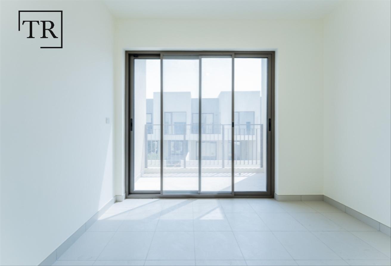 Near Pool & Park | Wide Layout | Premium Finishes photo 5