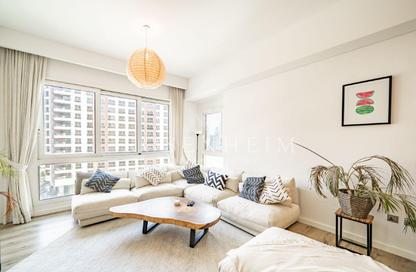 Apartment - 2 Bedrooms - 3 Bathrooms for rent in Marina Residences 6 - Marina Residences - Palm Jumeirah - Dubai