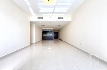 Apartment - 2 - 2 for rent in Duja Tower - Sheikh Zayed Road - Dubai Apartment - 2 - 2 for rent in Duja Tower - Sheikh Zayed Road - Dubai